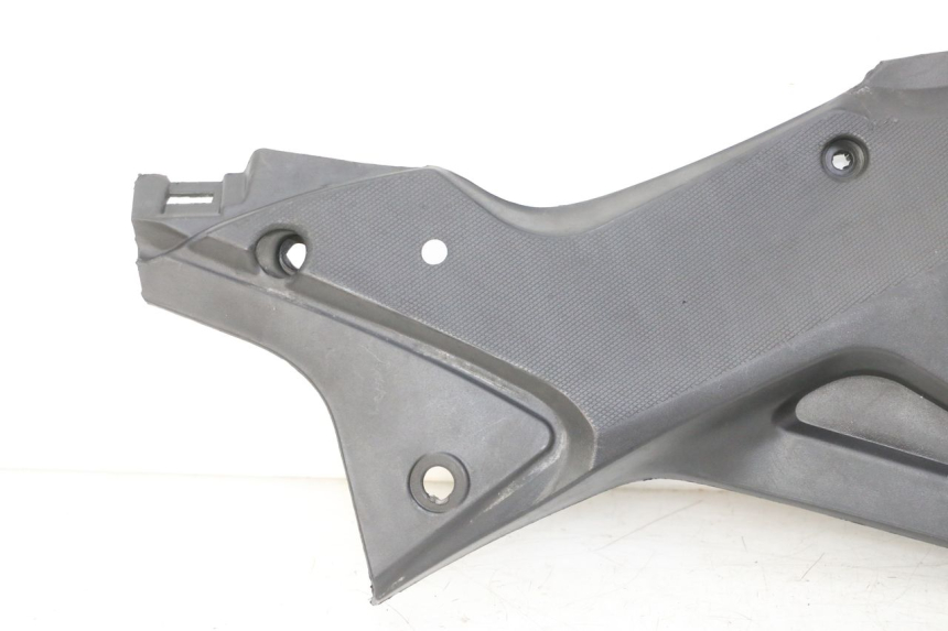 photo de LEFT UNDERSEAT PANEL STAHO FH 50 (2018 - 2019) - Product overview