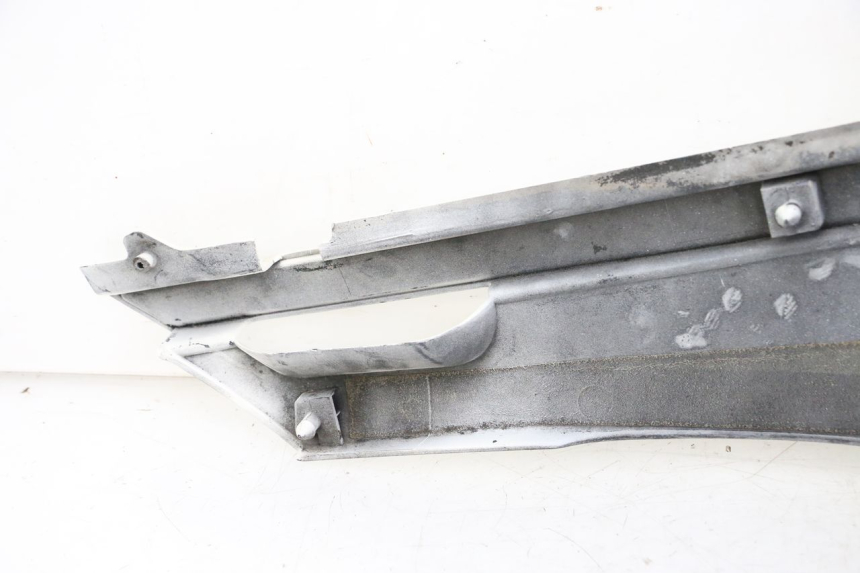 photo de LEFT UNDERSEAT PANEL YAMAHA FJ 36Y 1100 (1984 - 1985) - Checked used part