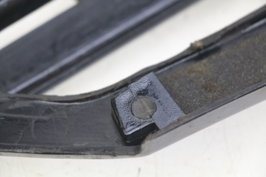 photo de LEFT UNDERSEAT COVER YAMAHA FJ 3CX 1200 (1986 - 1996) - Component detail