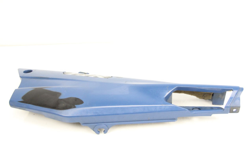 photo de LEFT UNDERSEAT PANEL YAMAHA FJR ABS 1300 (2006 - 2012) - Zoom on usage condition