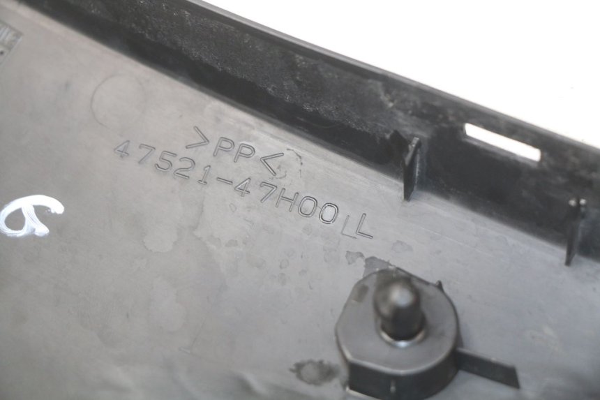 photo de LEFT UNDERSEAT PANEL SUZUKI GSX-R GSXR K16 1000 (2012 - 2016) - Alternative perspective