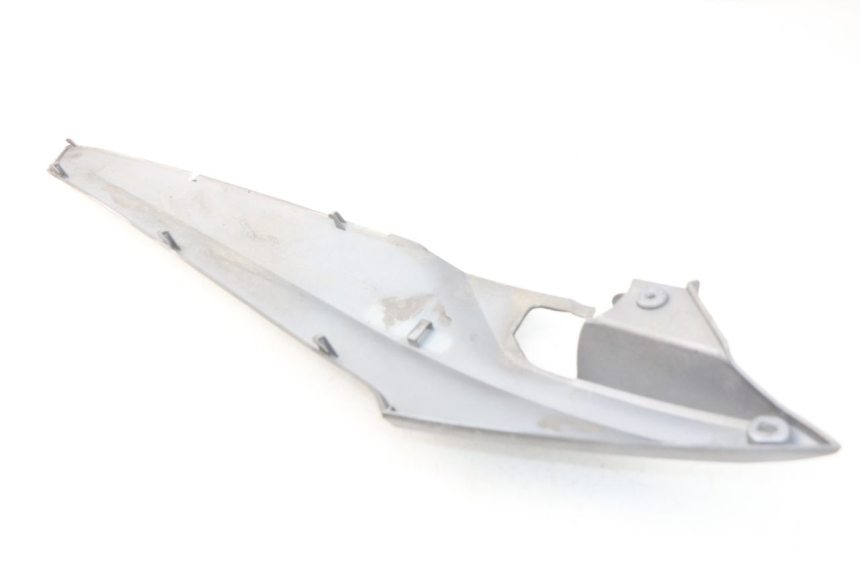 photo de LEFT UNDERSEAT PANEL SYM GTS EFI ABS 125 (2012 - 2016) - Alternative perspective