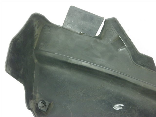 photo de LEFT UNDERSEAT PANEL HONDA CBF S ABS 600 (2004 - 2007) - Product overview
