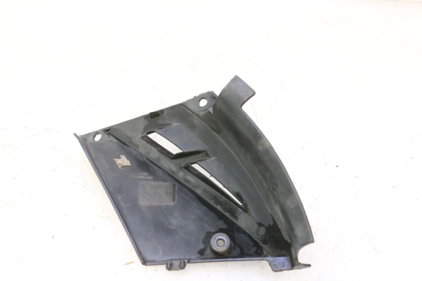 photo de LEFT UNDERSEAT PANEL PEUGEOT LUDIX BLASTER 50 (2006 - 2014) - Alternative perspective