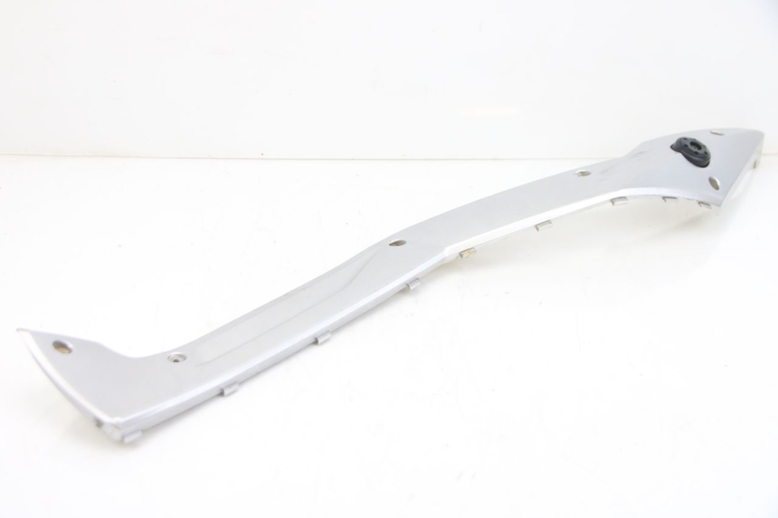 photo de LEFT UNDERSEAT COVER EUROCKA MATADOR 4T 50 (2010 - 2016) - Zoom on usage condition