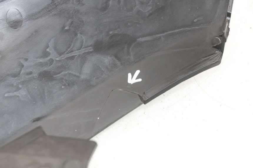 photo de LEFT UNDERSEAT PANEL PEUGEOT METROPOLIS 400 (2017 - 2020) - Zoom on usage condition