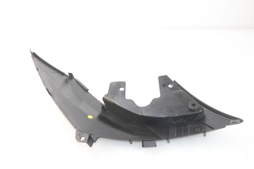 photo de LEFT UNDERSEAT PANEL PEUGEOT METROPOLIS 400 (2017 - 2020) - Technical close-up