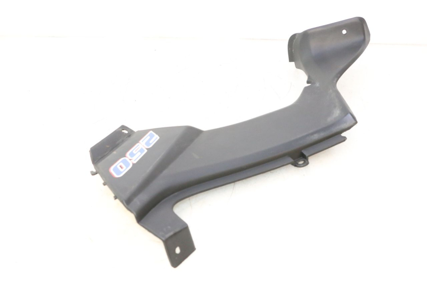 photo de LEFT UNDERSEAT PANEL KYMCO MXU R 250 (2004 - 2010) - Additional view of the item