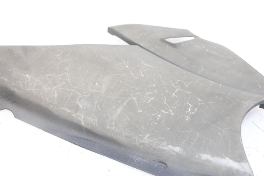 photo de LEFT UNDERSEAT PANEL HONDA NTV DEAUVILLE ABS 700 (2007 - 2016) - Alternative perspective