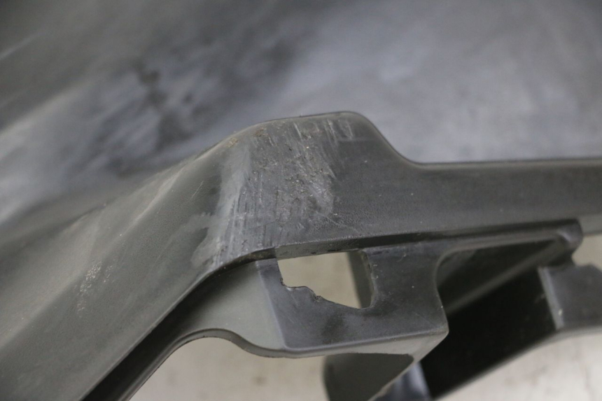 photo de LEFT UNDERSEAT PANEL SYM ORBIT III 3 4T 50 (2021 - 2025) - Distinctive features