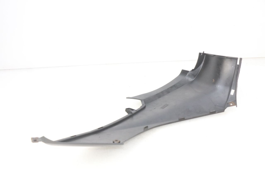 photo de LEFT UNDERSEAT COVER MBK OVETTO 2T 50 (2007 - 2017) - Zoom on usage condition