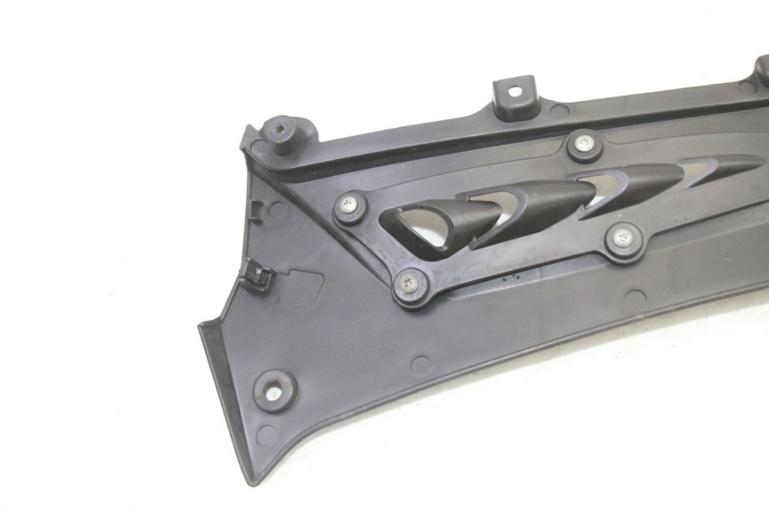 photo de LEFT UNDERSEAT PANEL MAG POWER R-STREET 50 (2016 - 2025) - Product overview