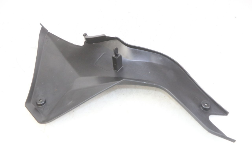 photo de LEFT UNDERSEAT COVER YAMASAKI RAPTOR 50 (2013 - 2018) - Alternative perspective