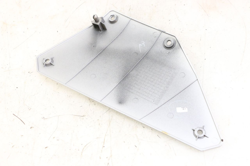 photo de LEFT UNDERSEAT PANEL ROYAL ENFIELD HYMALAYAN 410 (2016 - 2023) - Component detail