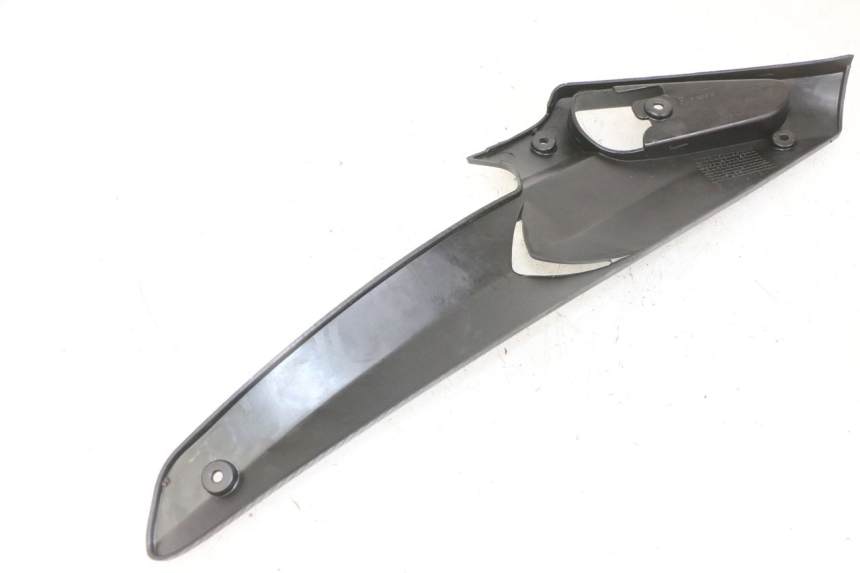 photo de LEFT UNDERSEAT PANEL GILERA RUNNER SL 50 (2006 - 2009) - Technical close-up