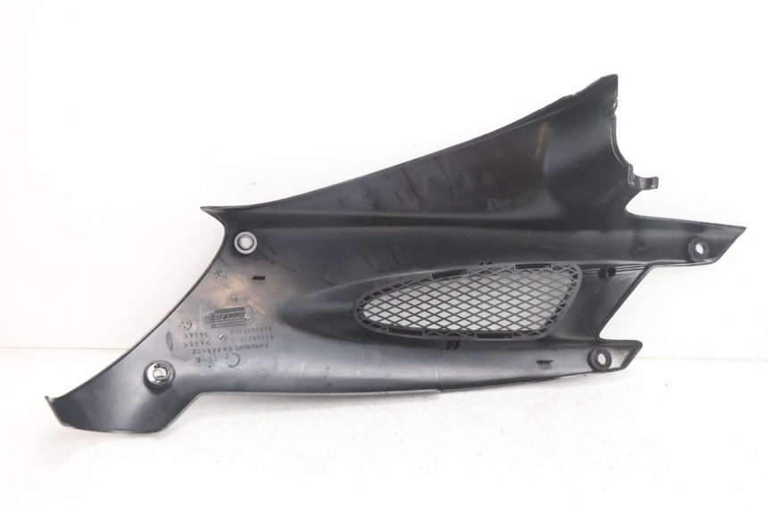 photo de LEFT UNDERSEAT PANEL PEUGEOT SPEEDFIGHT 2 AC 50 (2000 - 2009) - Technical close-up
