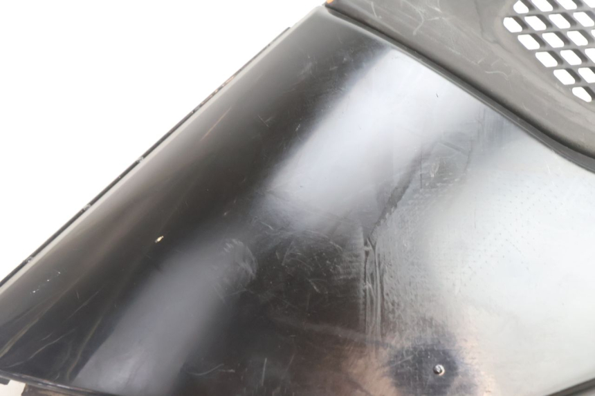 photo de LEFT UNDERSEAT PANEL KYMCO SUPER 8 2T 50 (2007 - 2013) - Component detail