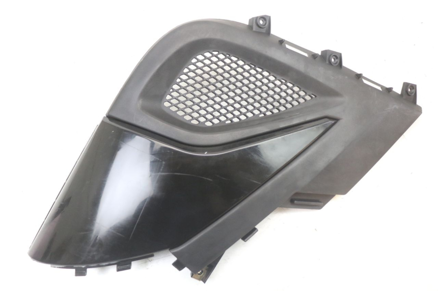 photo de LEFT UNDERSEAT PANEL KYMCO SUPER 8 125 (2008 - 2015) - Main view