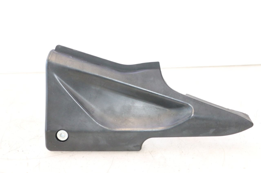 photo de LEFT UNDERSEAT PANEL DAELIM VJ ROADWIN 125 (2004 - 2007) - Main view