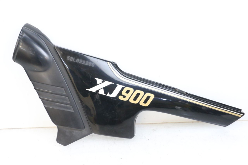 photo de LEFT UNDERSEAT PANEL YAMAHA XJ F 900 (1983 - 1994) - Main view