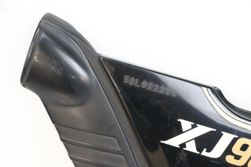 photo de LEFT UNDERSEAT PANEL YAMAHA XJ F 900 (1983 - 1994) - Checked used part