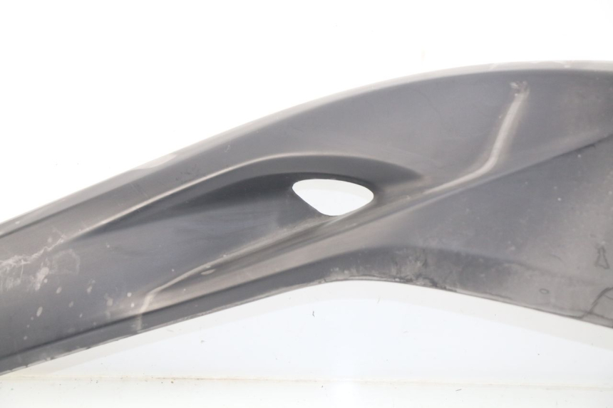 photo de LEFT UNDERSEAT COVER YAMAHA XP T-MAX TMAX ABS 500 (2004 - 2007) - Markings and original references