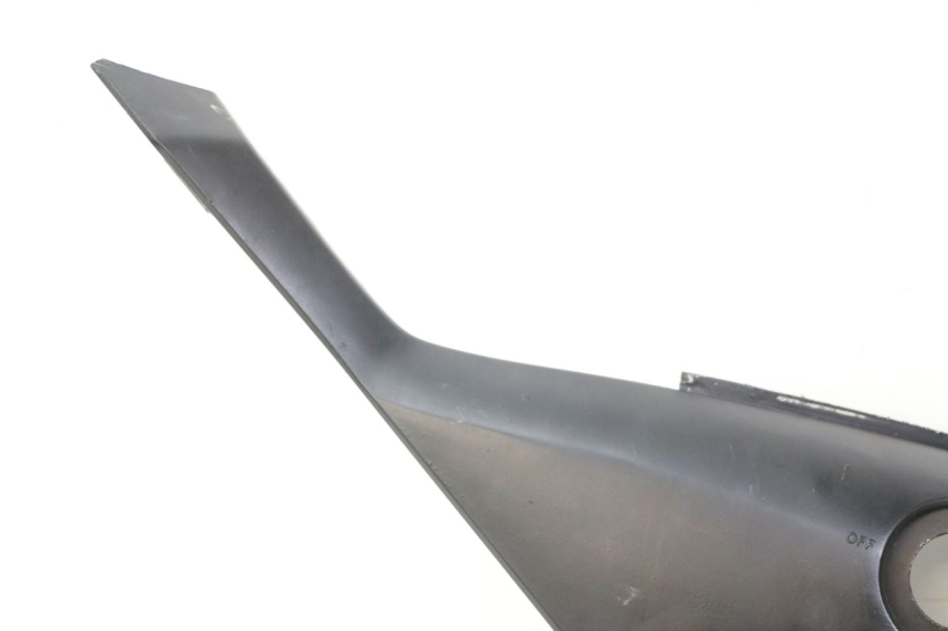 photo de LEFT UNDERSEAT PANEL YAMAHA TZR 50 (2008 - 2016) - Technical close-up