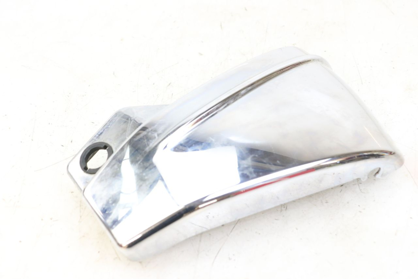 photo de LEFT UNDERSEAT PANEL YAMAHA XVS DRAG STAR DRAGSTAR 650 (1997 - 2007) - Fixing points details