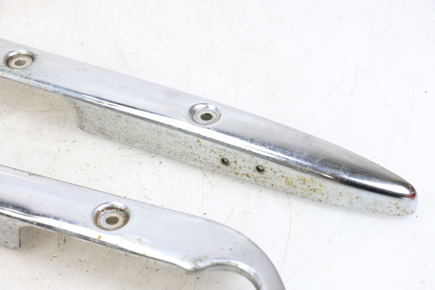 photo de UNDERSEAT PANEL SUZUKI GZ MARAUDER 125 (1998 - 2004) - Product overview