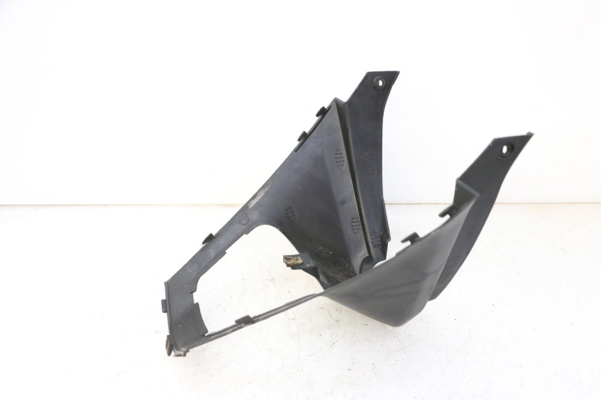 photo de UNDERSEAT PANEL DAELIM HISTORY 125 (2001 - 2002) - Component detail