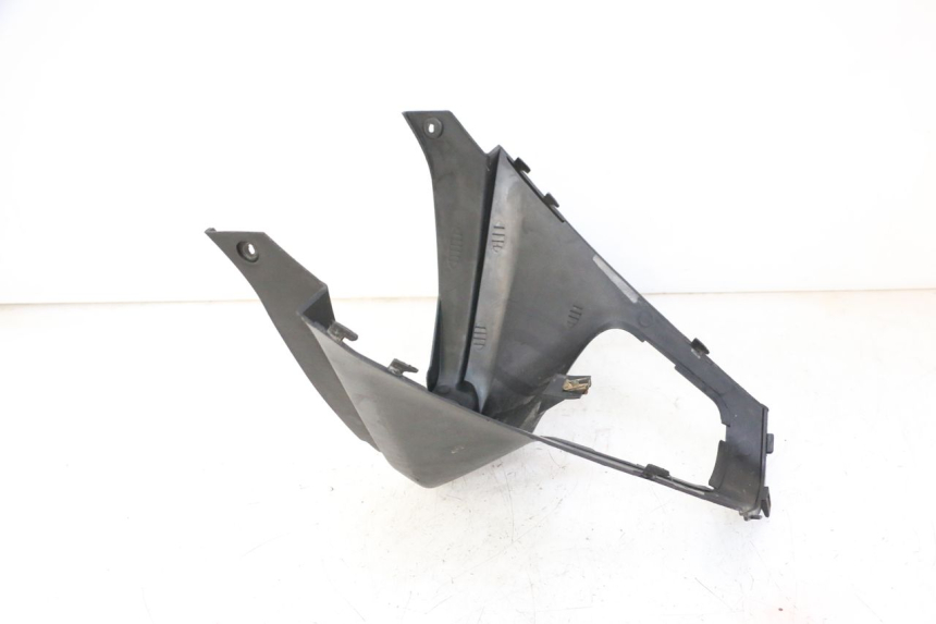 photo de UNDERSEAT PANEL DAELIM HISTORY 125 (2001 - 2002) - Zoom on usage condition