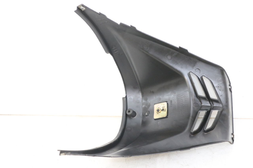 photo de UNDERSEAT PANEL SYM JOYRIDE EVO 125 (2009 - 2016) - Zoom on usage condition