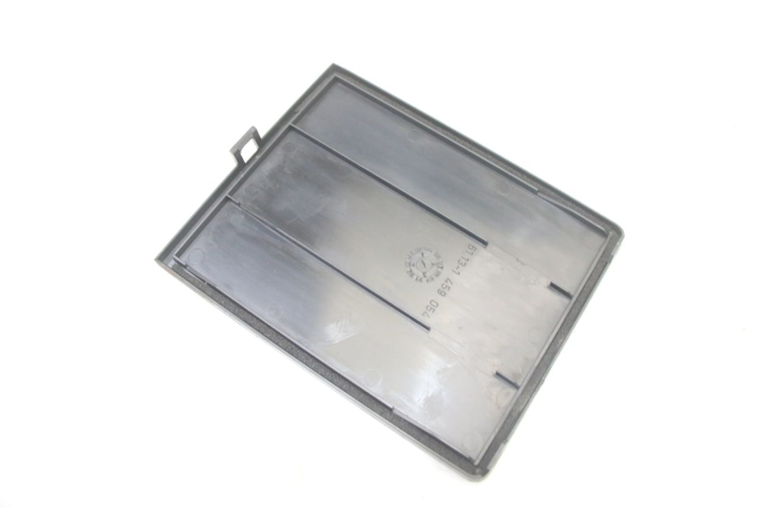 photo de UNDERSEAT PANEL BMW K 75 RT 750 (1989 - 1997) - Alternative perspective