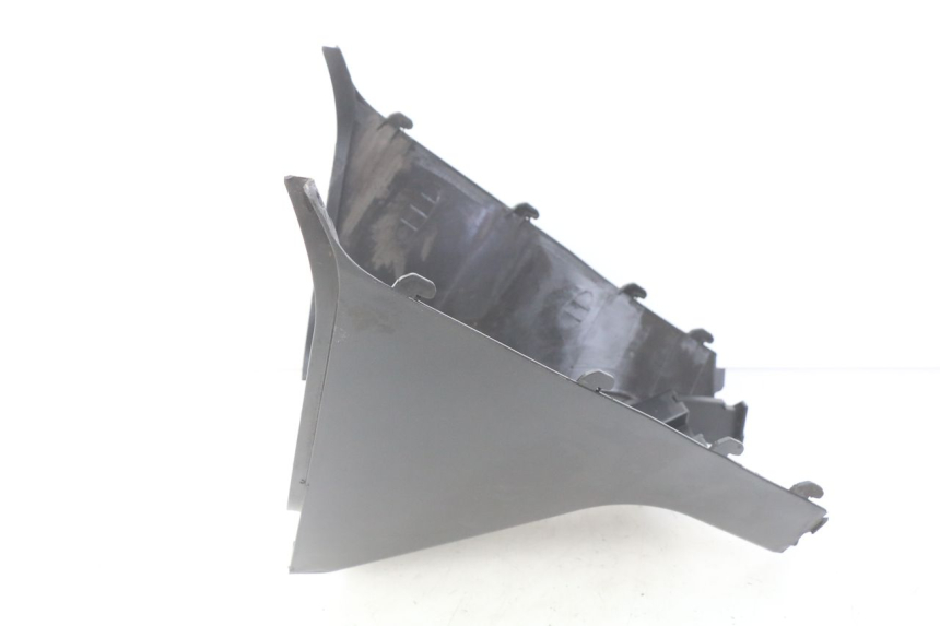 photo de UNDERSEAT COVER RIDE KALLIO 50 (2010 - 2019) - Alternative perspective