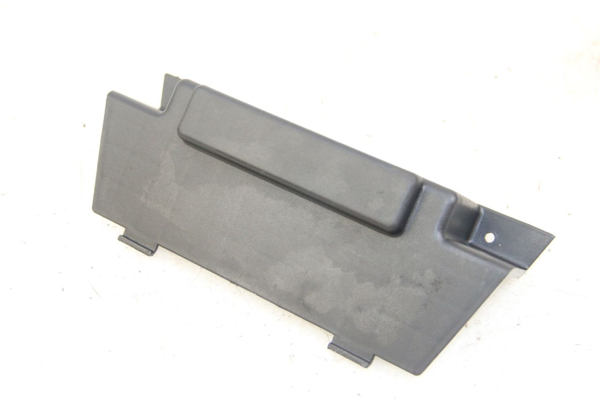 photo de UNDERSEAT COVER RIDE KALLIO 50 (2010 - 2019) - Main view