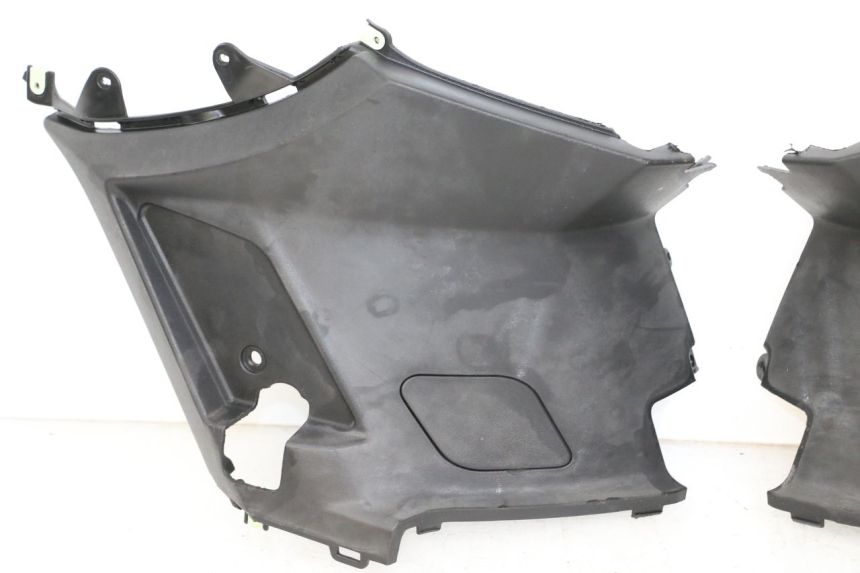 photo de UNDERSEAT COVER PEUGEOT KISBEE 4T 50 (2018 - 2022) - Checked used part