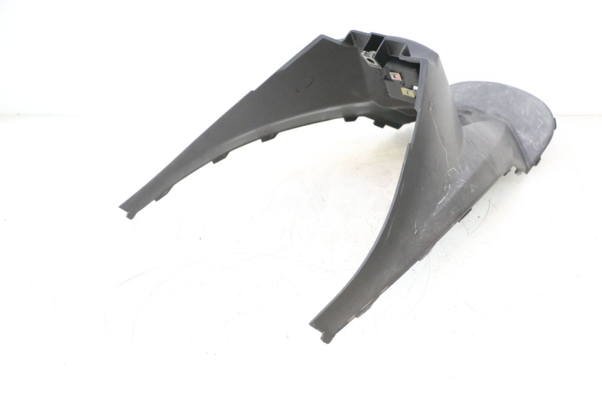 photo de UNDERSEAT PANEL KYMCO MOVIE S 125 (2009 - 2018) - Fixing points details