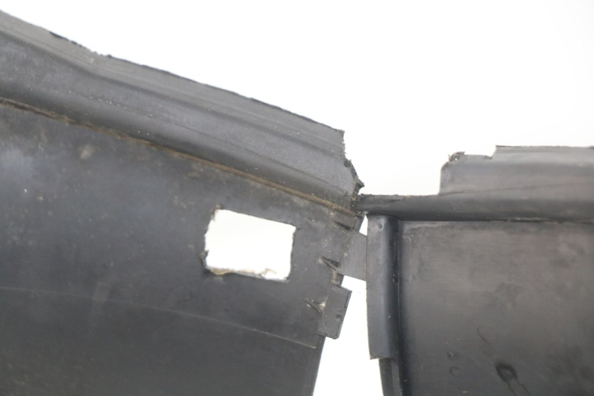 photo de UNDERSEAT PANEL MBK OVETTO ONE 2T 50 (2013 - 2017) - Component detail