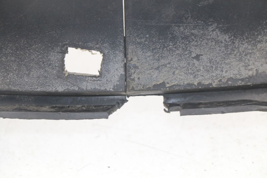 photo de UNDERSEAT PANEL MBK OVETTO ONE 2T 50 (2013 - 2017) - Markings and original references