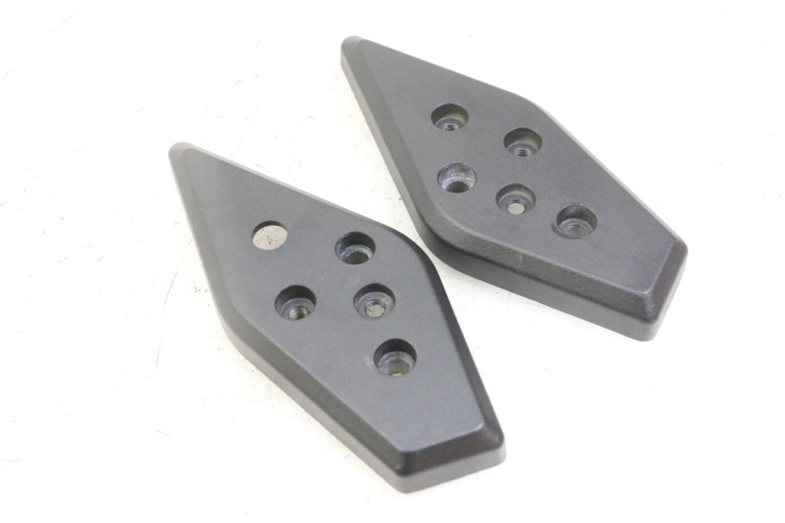 photo de UNDERSEAT PANEL ROYAL ENFIELD HYMALAYAN 410 (2016 - 2023) - Zoom on usage condition