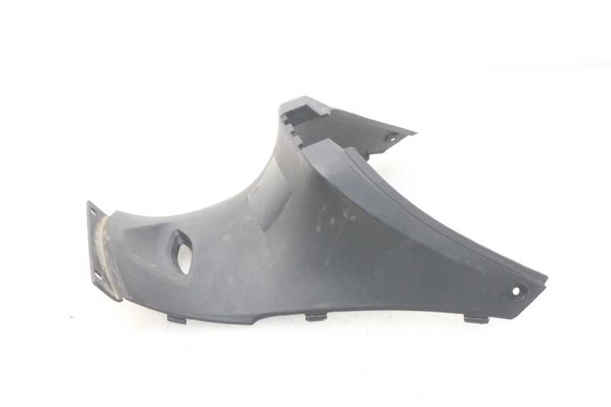 photo de UNDERSEAT PANEL DAELIM S4 50 (2010 - 2015) - Zoom on usage condition