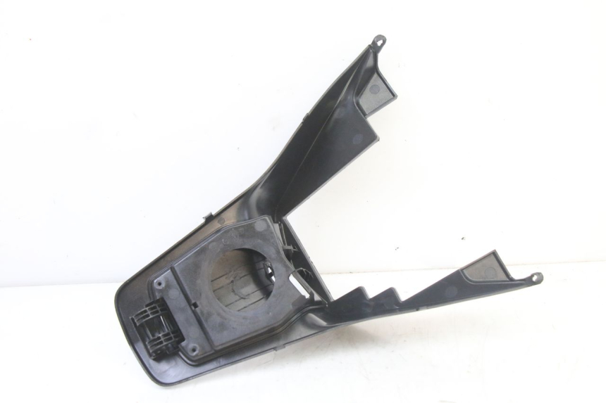 photo de UNDERSEAT PANEL PEUGEOT SATELIS 125 (2013 - 2018) - Surface and material condition