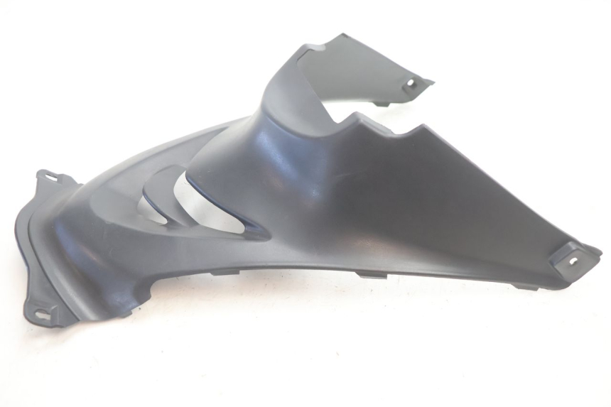 photo de UNDERSEAT PANEL FYM SCOOTERONE 125 (2006 - 2008) - Component detail