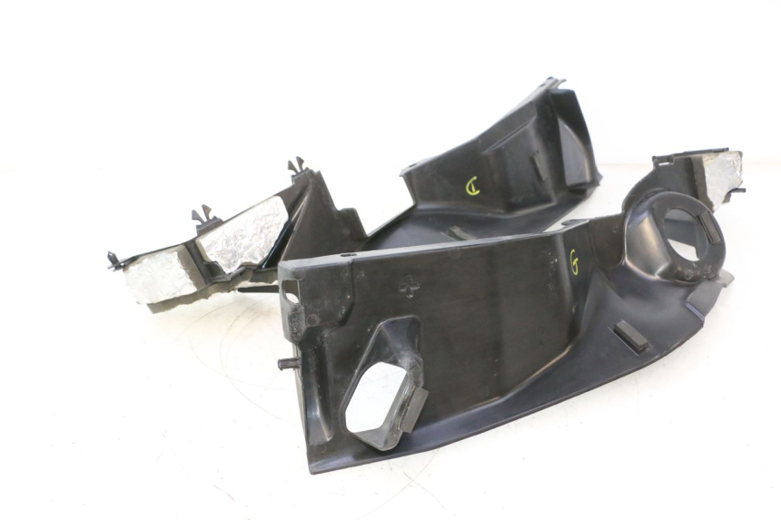 photo de UNDERSEAT PANEL CAN-AM SPYDER RS 1000 (2008 - 2012) - Component detail
