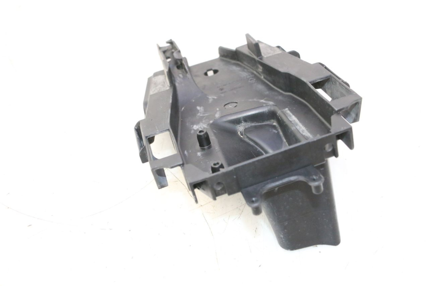 photo de UNDERSEAT PANEL KTM SX 85 (2018 - 2024) - Zoom on usage condition