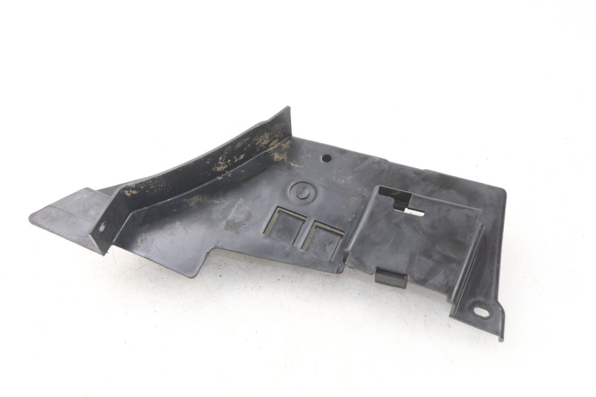 photo de UNDERSEAT PANEL YAMAHA TW 125 (1998 - 2002) - Component detail
