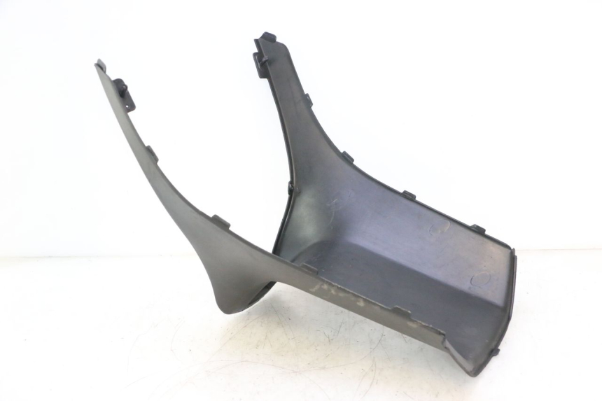 photo de UNDERSEAT PANEL PIAGGIO TYPHOON 50 (2000 - 2009) - Zoom on usage condition