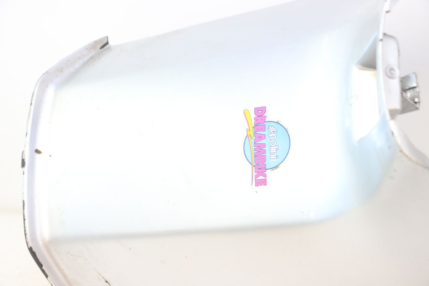 photo de UNDERSEAT PANEL PIAGGIO TYPHOON 50 (1993 - 1999) - Zoom on usage condition