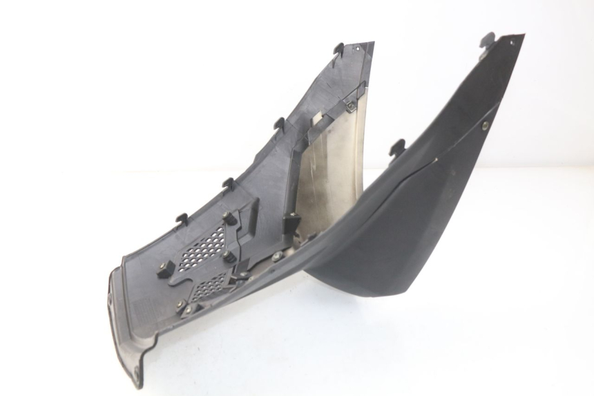 photo de UNDERSEAT COVER EUROCKA VIRTUALITY GT 4T 50 (2011 - 2017) - Component detail