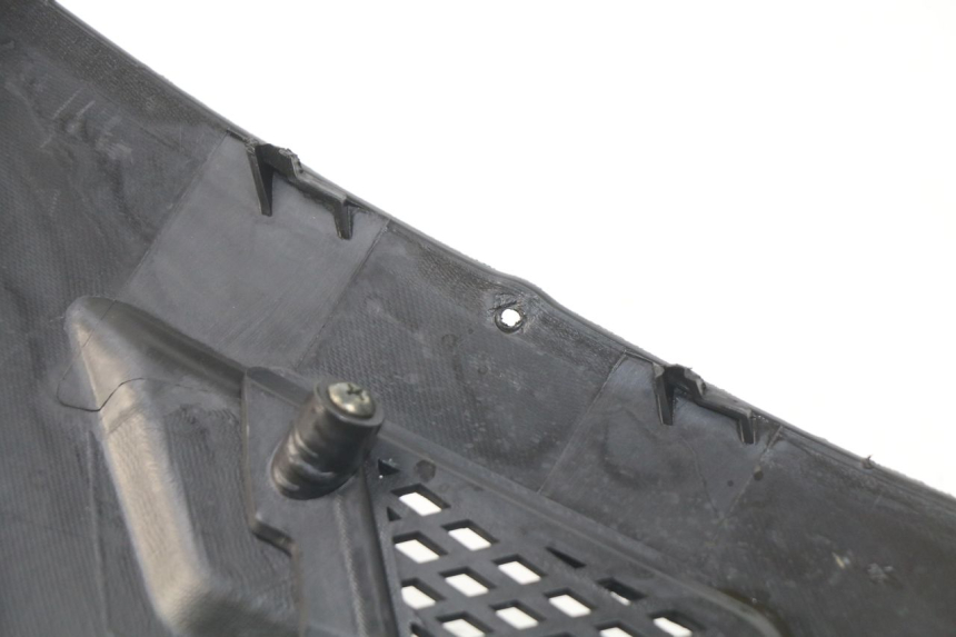 photo de UNDERSEAT COVER EUROCKA VIRTUALITY GT 4T 50 (2011 - 2017) - Zoom on usage condition